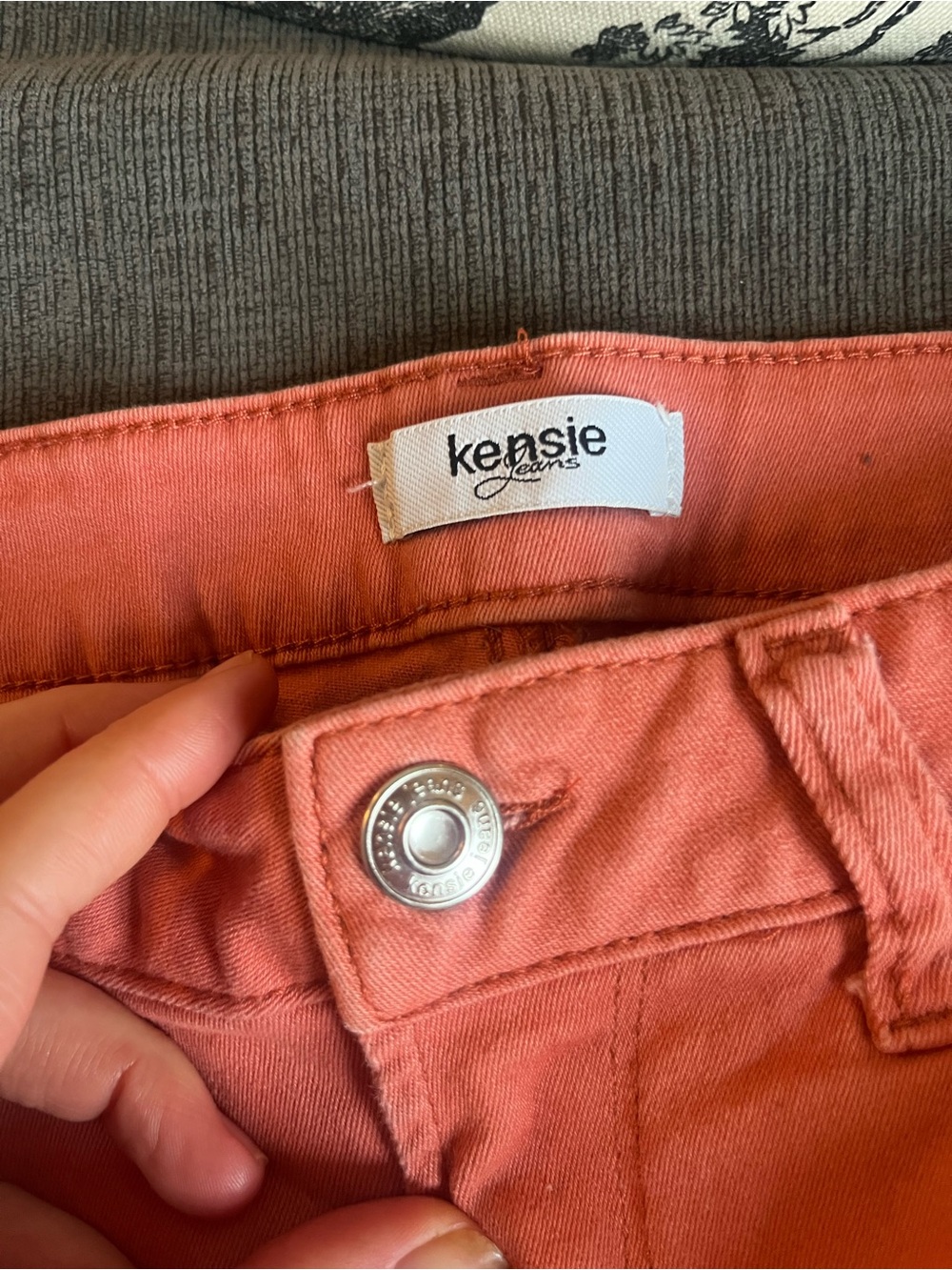 Women's Coral Straight-Leg Jeans - Picture 2 of 3